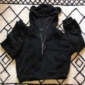 SHEIN Black Sherpa Crop 1/2 Zip Pull Over